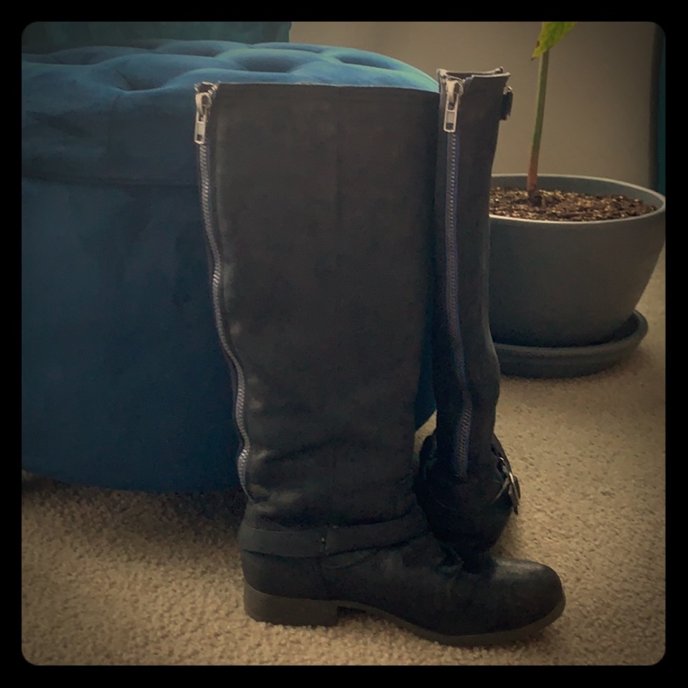 JustFab Bryce boots, size 7.5, fit large